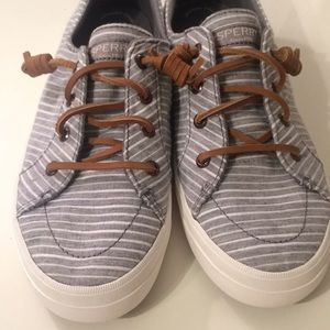 Sperry Topsider Stripe Sneaker Size 7.5